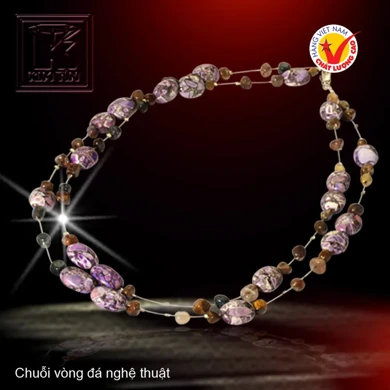 Chuỗi vòng đá nghệ thuật 