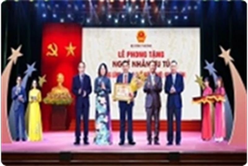 Kim Tín vinh dự lọt top 10  Thương hiệu, sản phẩm Nổi Tiếng - Chất lượng Quốc Gia 2017