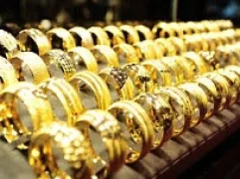 Bản tin thị trường vàng sáng 25/6/2025: Giá vàng thế giới giảm mạnh, kéo trong nước giảm theo