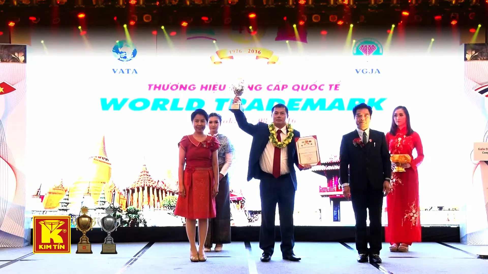 KIM TÍN - CÚP VÀNG QUỐC TẾ: THƯƠNG HIỆU ĐẲNG CẤP QUỐC TẾ VÀ DOANH NHÂN QUỐC TẾ TẠI THÁI LAN !